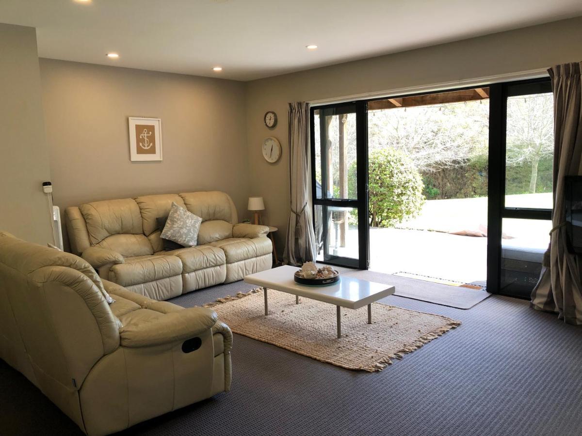 Tranquil Family Retreat Holiday home Akaroa